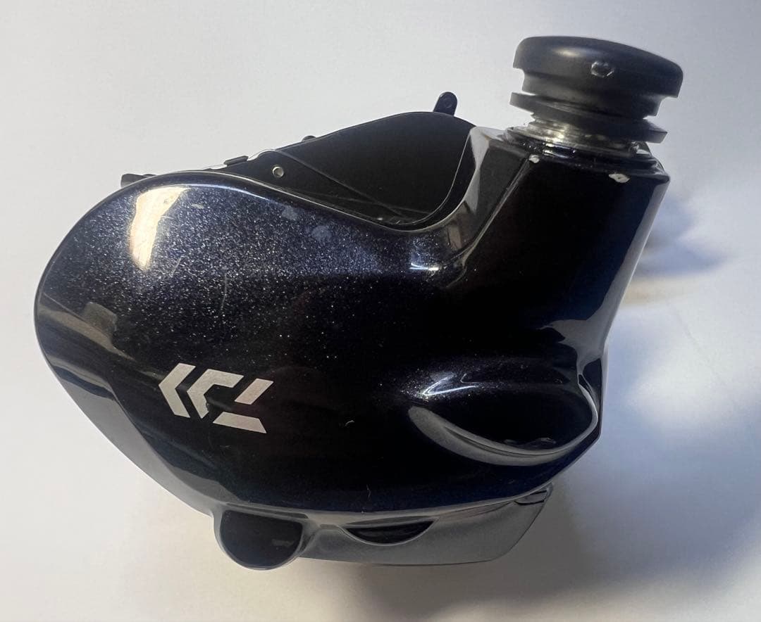 最終値下げ　ダイワレオブリッツ150J （右）