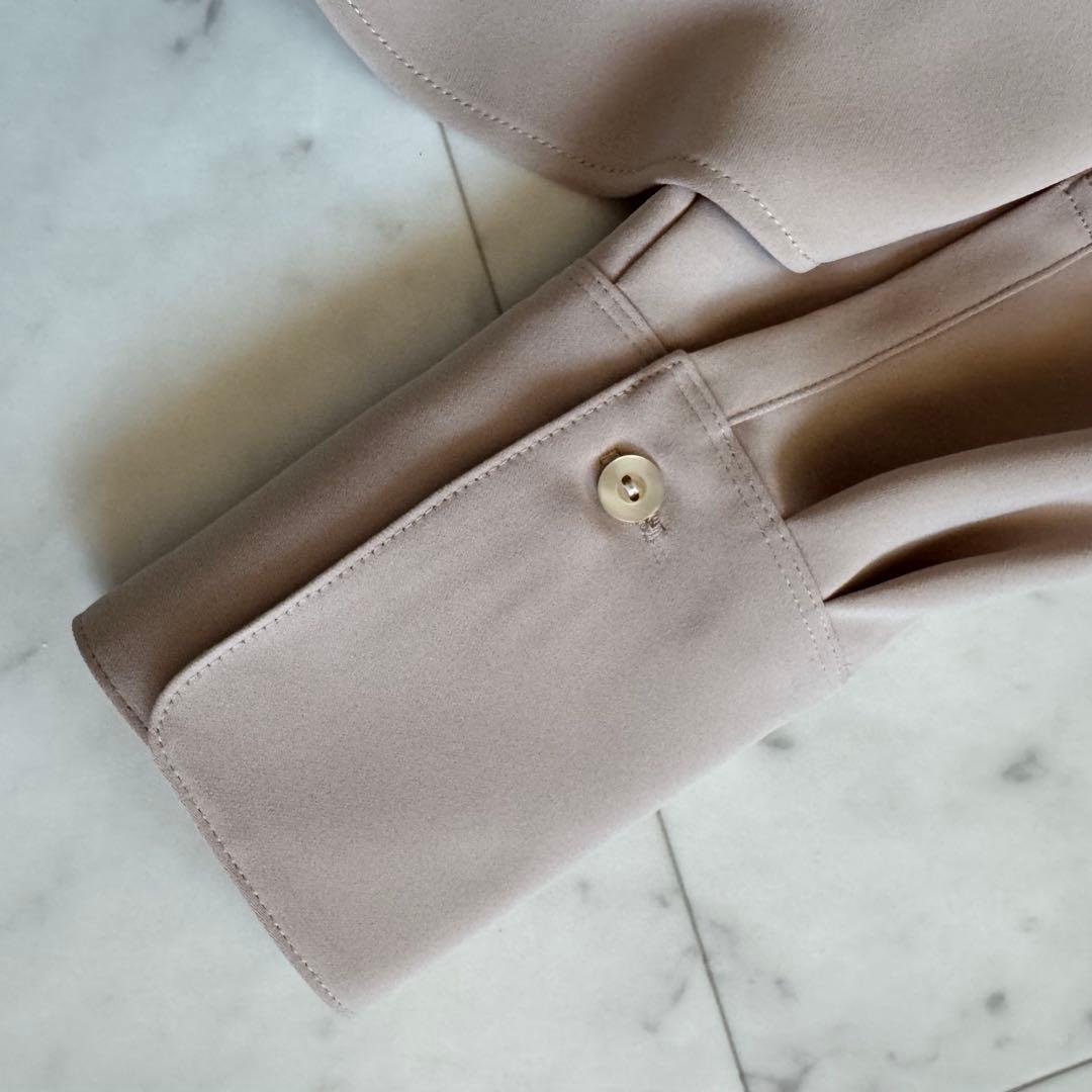 美品　タグ付き　洗える　ノーブル　フレームワークス　長袖ブラウス　とろみ素材