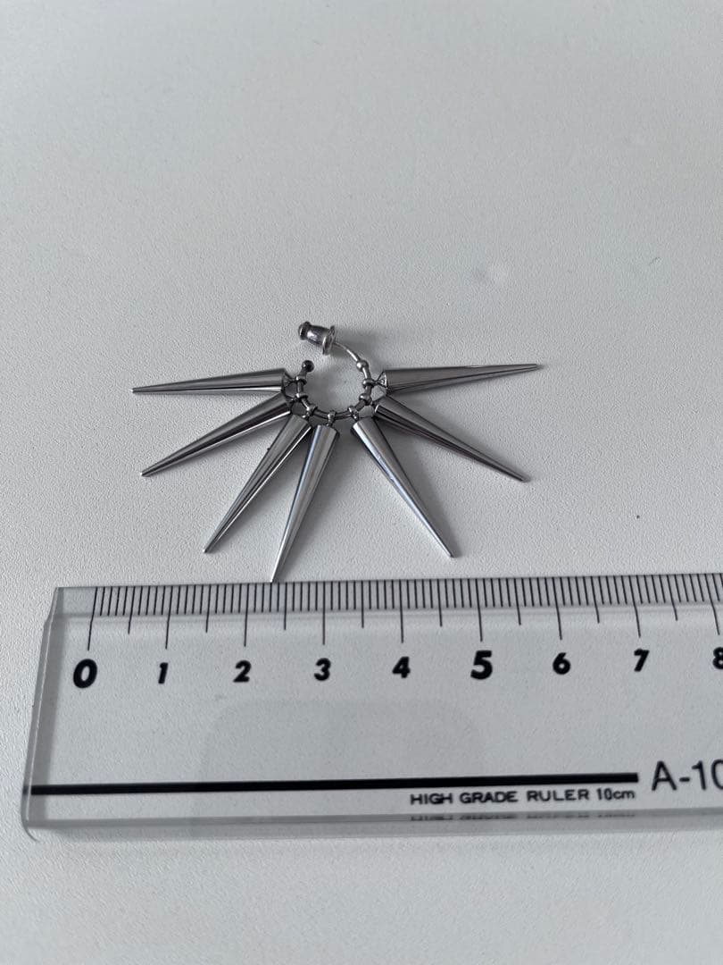 e.m. シルバー、ゴールドスタッズ　コーン　ピアス　L