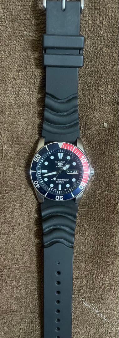 ⚫️カズ SEIKO 5 Sports 自動巻き ダイバーズウォッチ