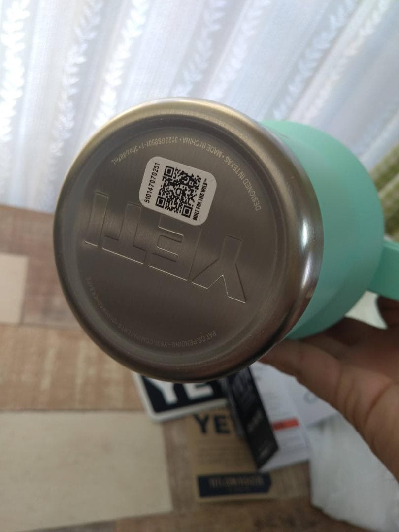 【新品・未使用】YETI Rambler 30 oz Travel Mug