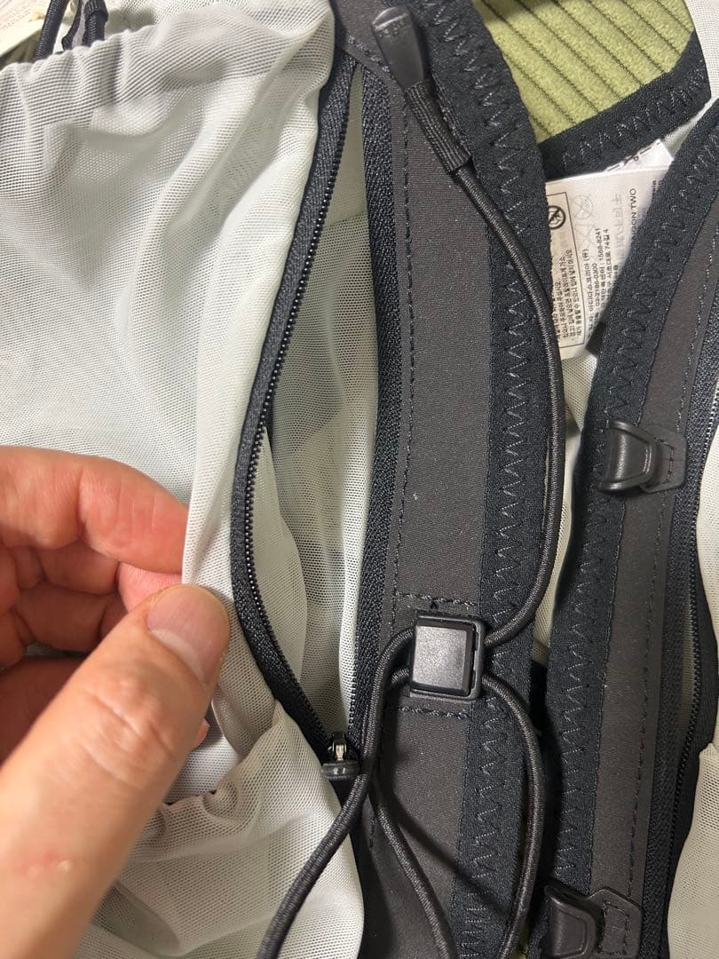 アディダス TERREX ランニングベスト Lサイズ