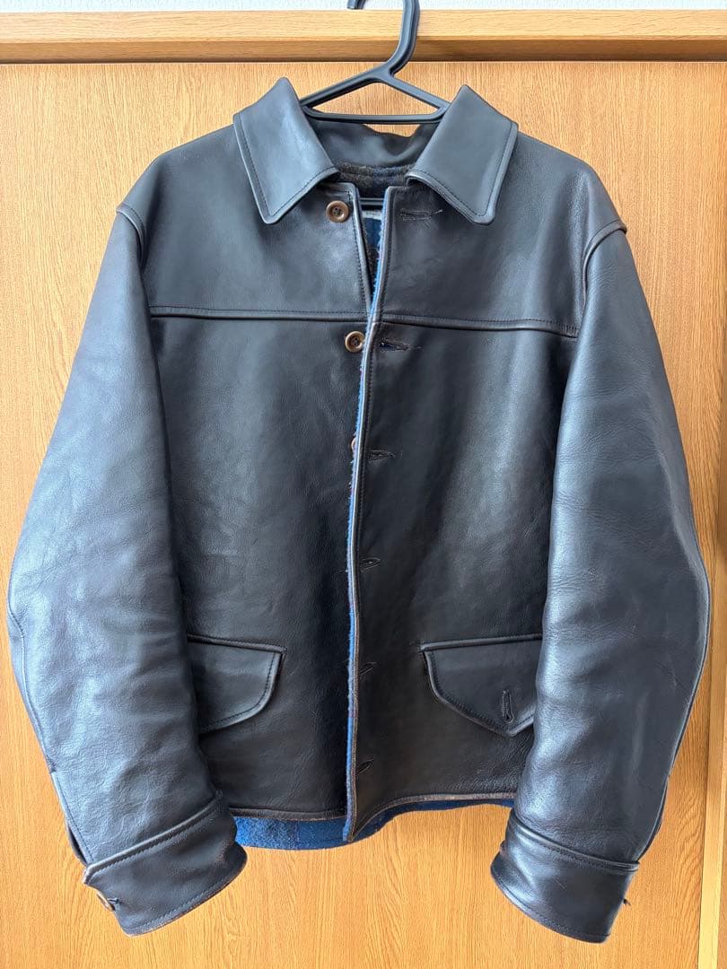 HELLER'S CAFE カーコート