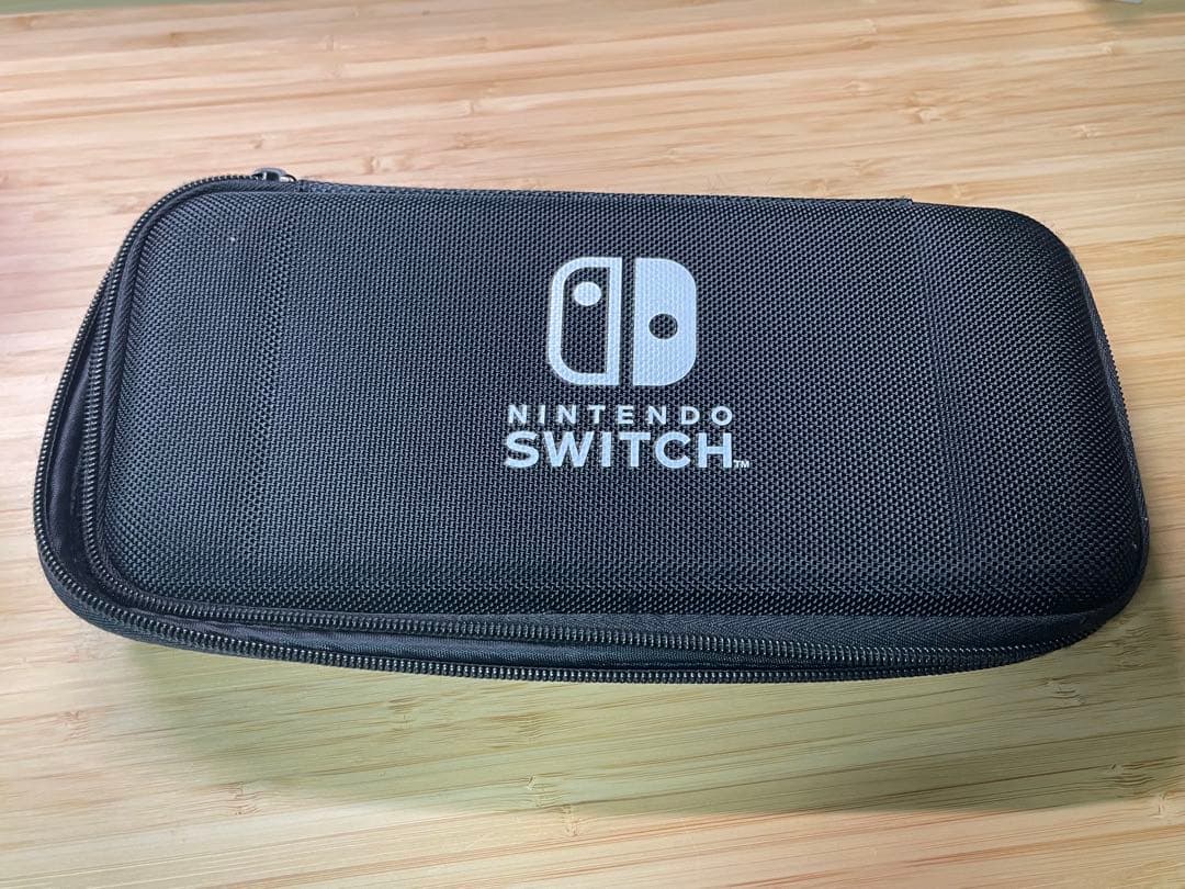 【付属品完備、プロコン、ケース付き】Nintendo Switch 本体 青/赤