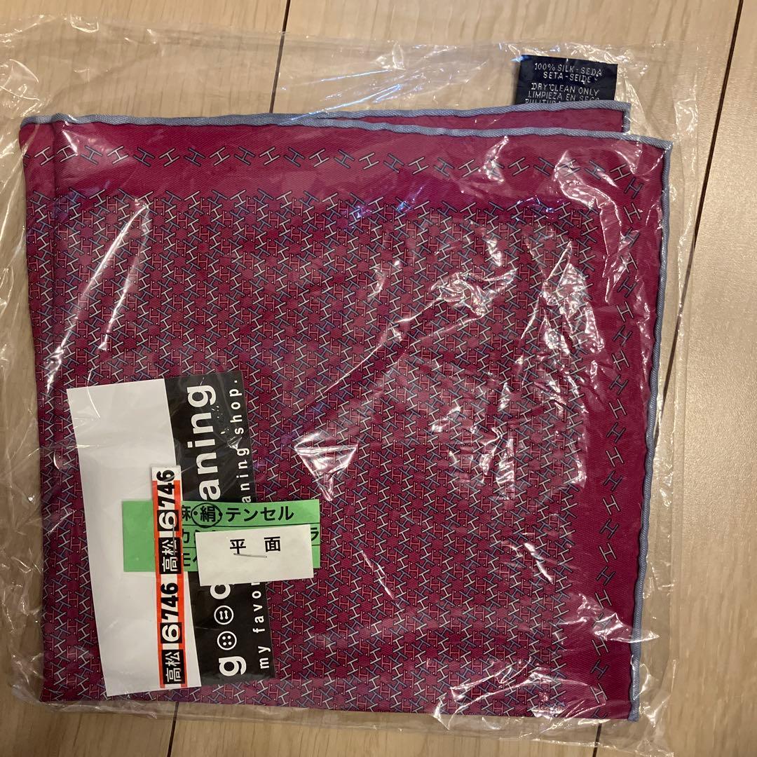 幾何学模様 100%シルク スカーフ