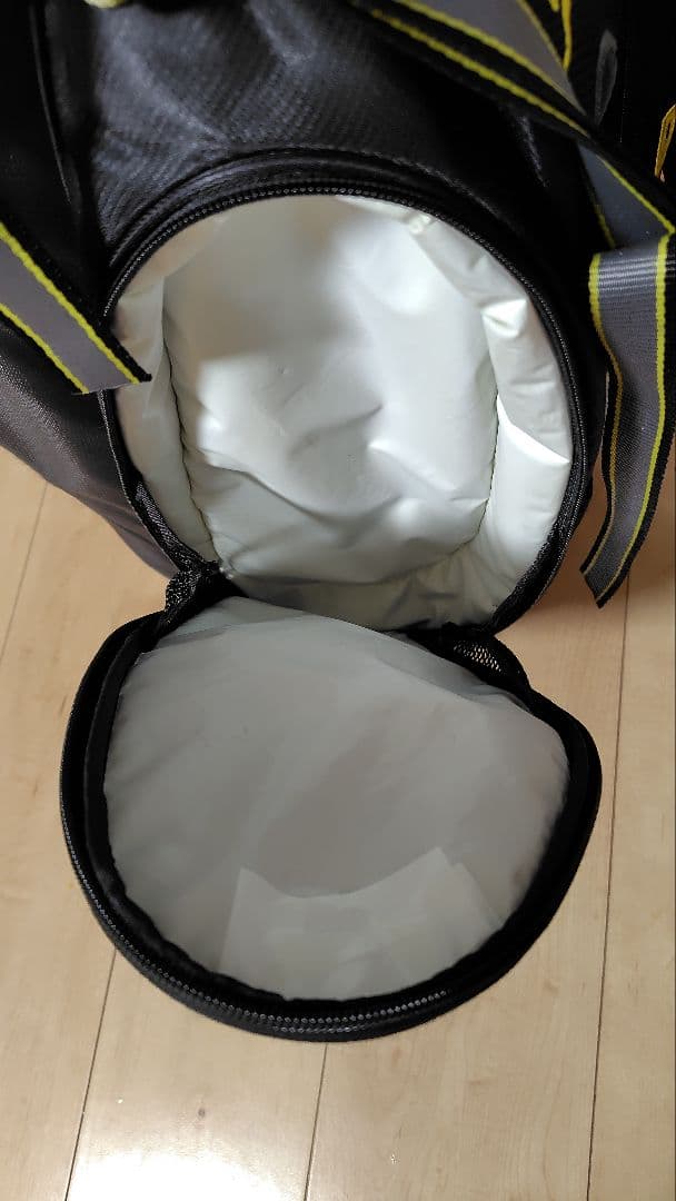 チ*ル様 Nike スタンド付キャディバッグ SasQuatch黒/黄色 14分