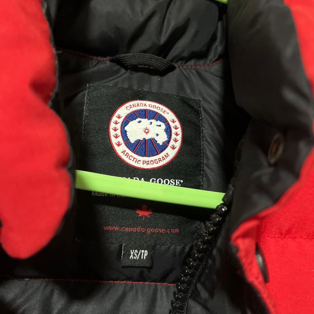   アスピレーションプログラム ダウンベスト XS レッド