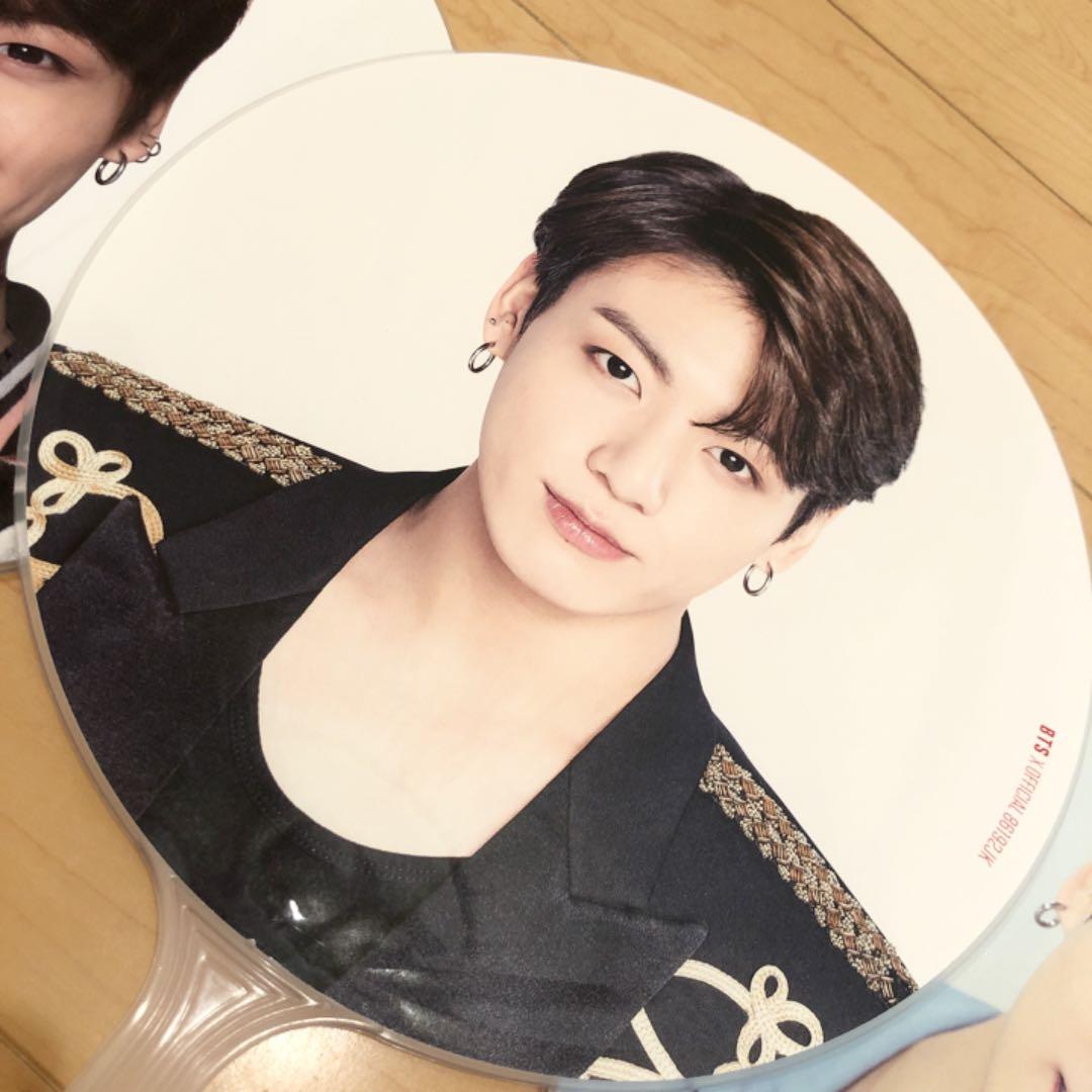 BTS グク　うちわ　防弾少年団　団扇　ジョングク　3枚セット➕1枚