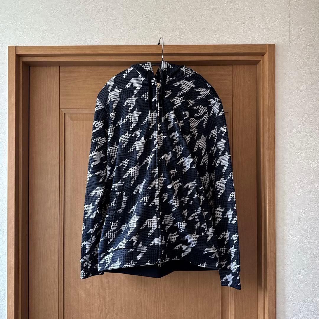 モノフィラエアクッション グレンチェック×千鳥柄 フルジップフーディ ネイビー