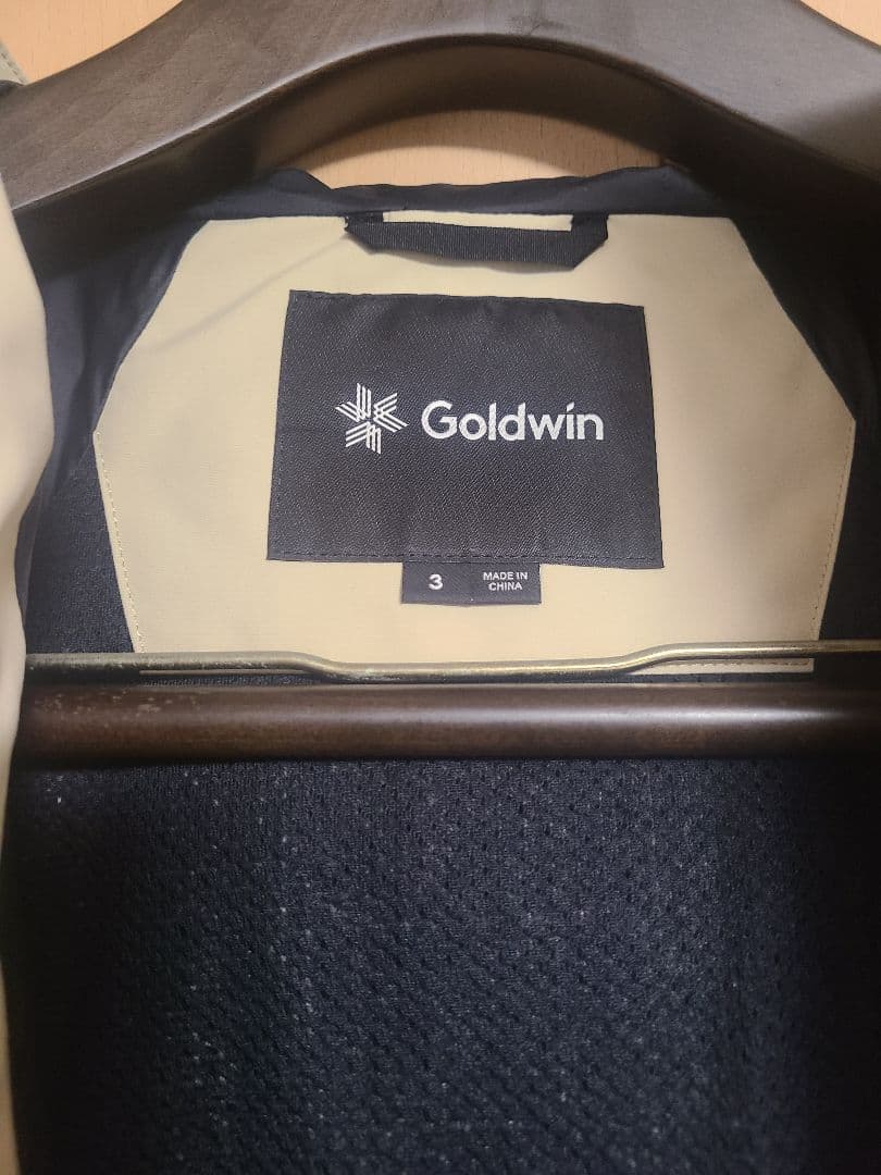 【新品同様】GOLDWIN ゴールドウイン ゴアテックス　スキージャケット　L