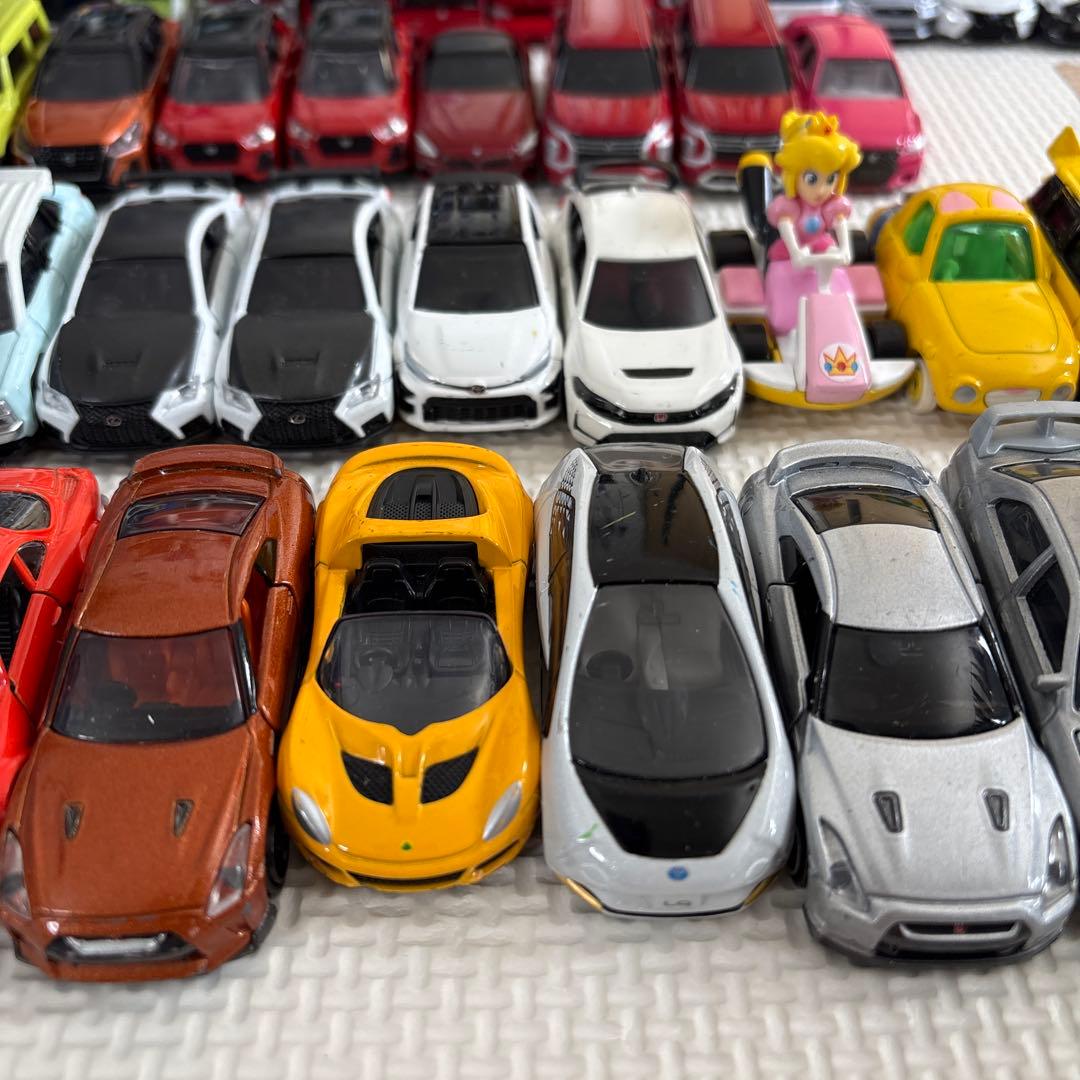 トミカ　ミニカー　まとめ売り　125台　大量　美品多数✨