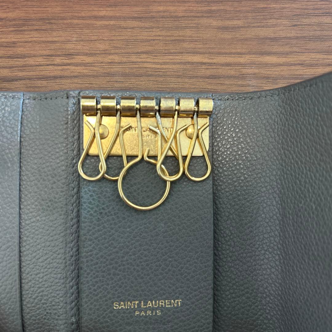 SAINT LAURENT グレー レザー キーケース