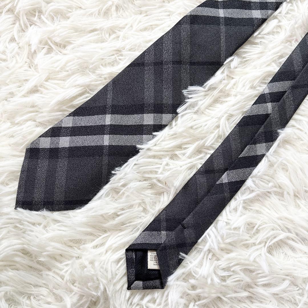 ☆極美品☆バーバリーロンドン ネクタイ ノバチェック シルク100%