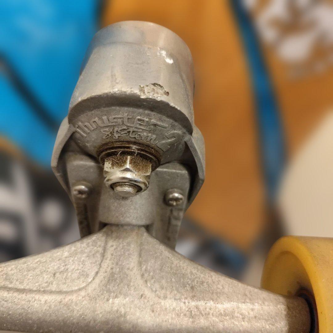 サーフスケート　スケートボード　GRAVITY CARVE サーフィン　陸トレ