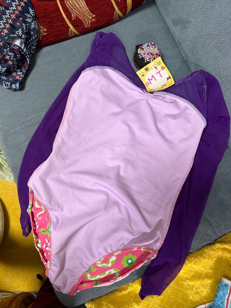 花柄ピンク紫長袖レオタード