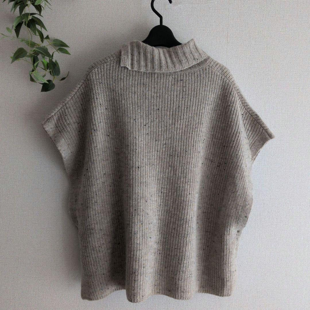 【新品・未使用】『YURK』 シェトランド　ウールポンチョ　ベスト　ナチュラル