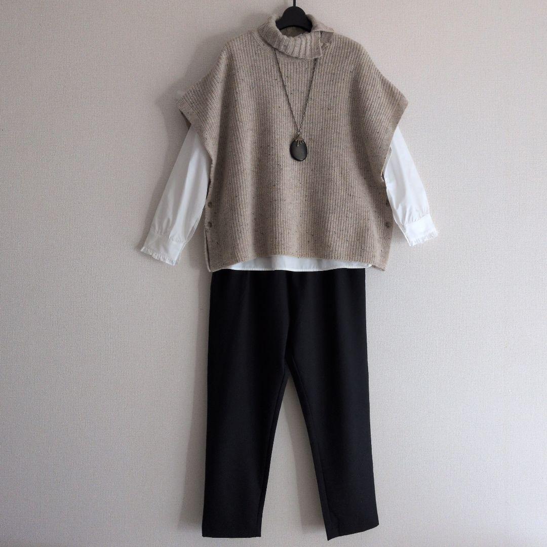 【新品・未使用】『YURK』 シェトランド　ウールポンチョ　ベスト　ナチュラル