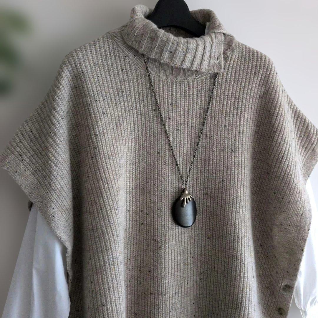 【新品・未使用】『YURK』 シェトランド　ウールポンチョ　ベスト　ナチュラル