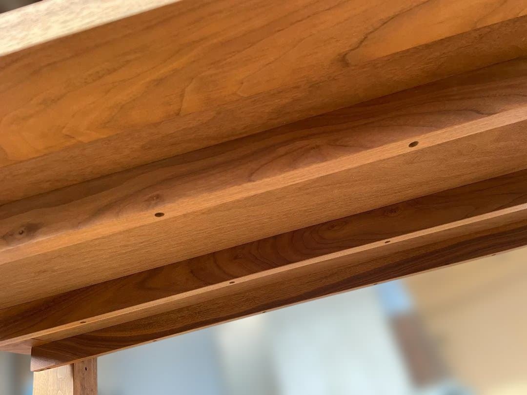 シャルドネ　ボービリー　ダイニングテーブル　ウォールナット　割れあり　01d22