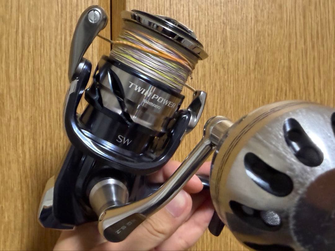 TWIN POWER 4000XG SW スピニングリール