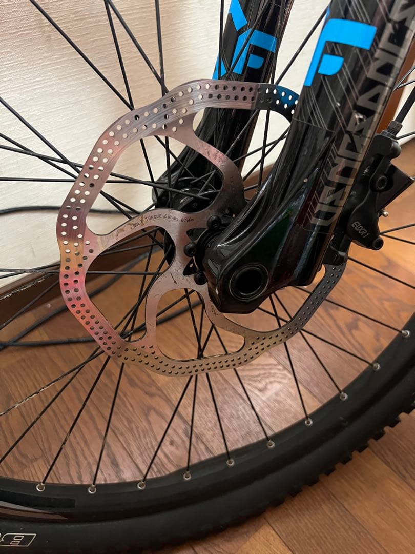 Specialized status 2014 L mtb 26 ダウンヒル