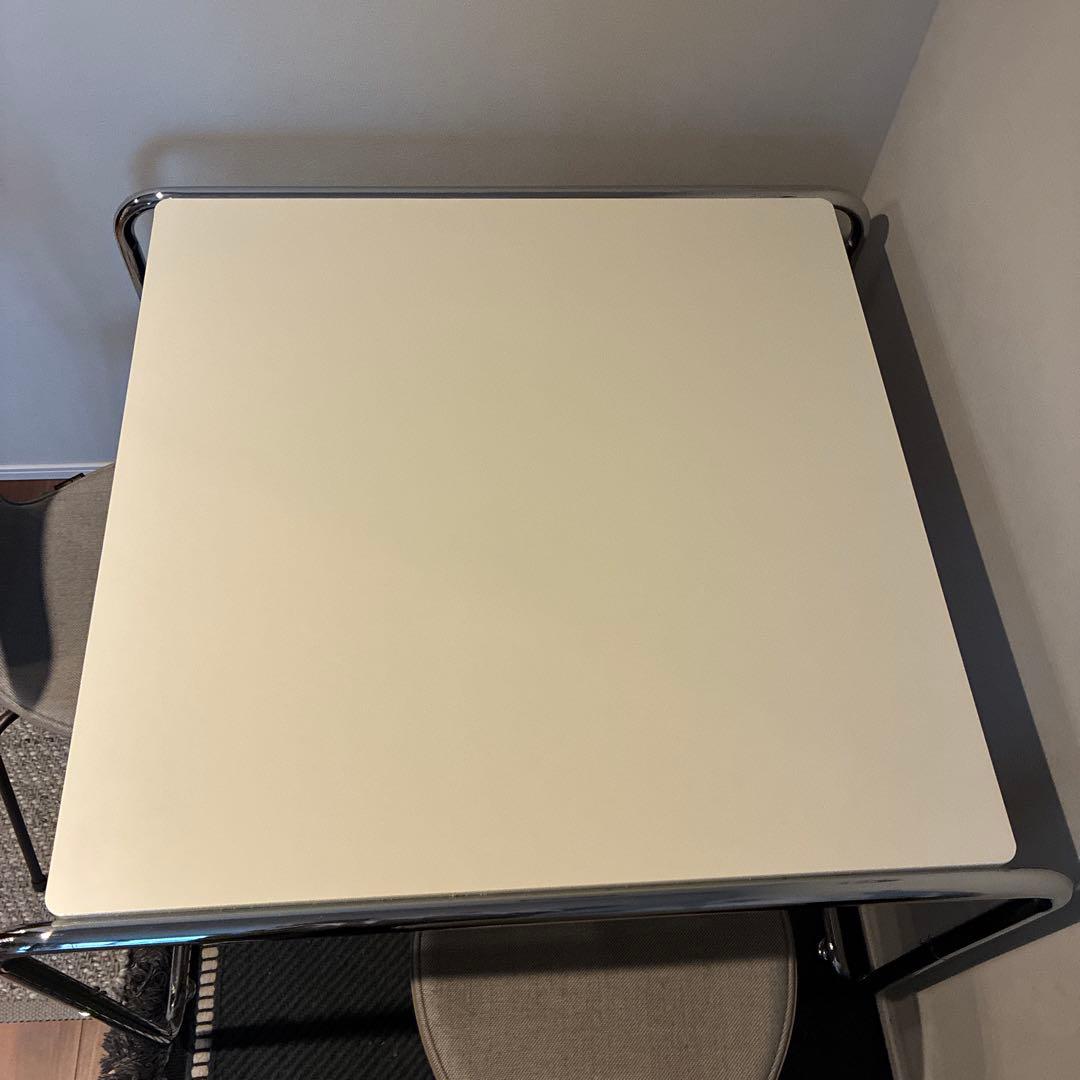 北欧　ミッドセンチュリー イームズ　リプロダクト　ダイニングテーブル ホワイト