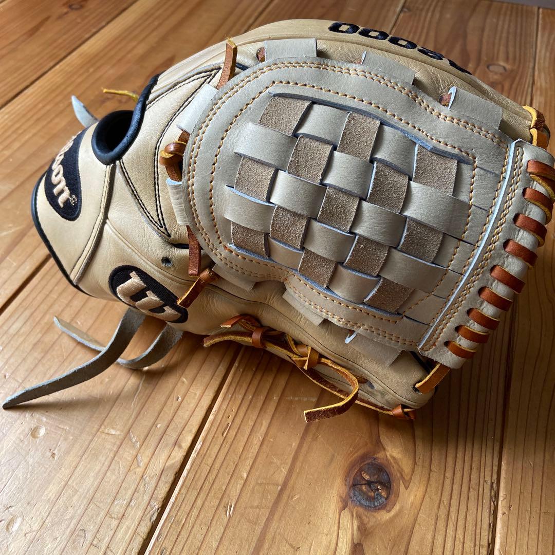 wilson a2000 D33型　ブロンド