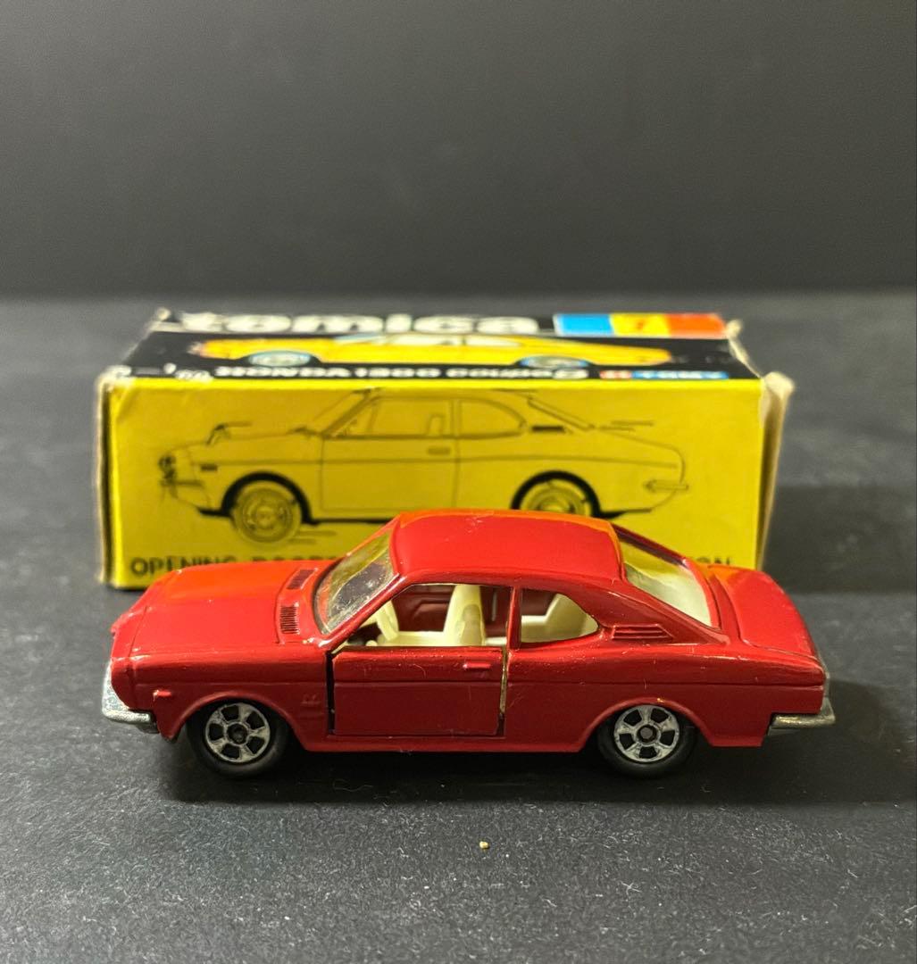 デ*ー様 トミカ黒箱　ホンダ 1300 クーペ 9 赤　1A 美品　箱色指定　希