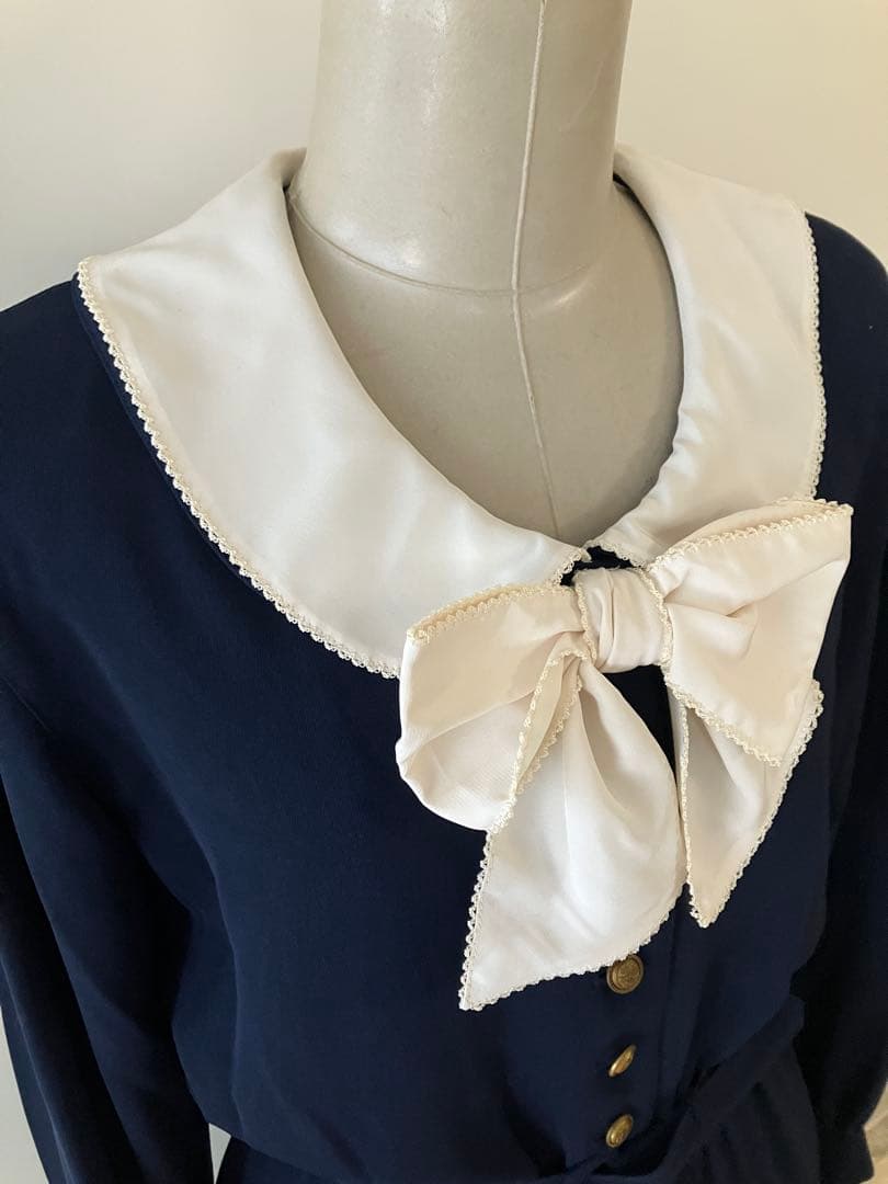 カネコイサオ　長袖ワンピース