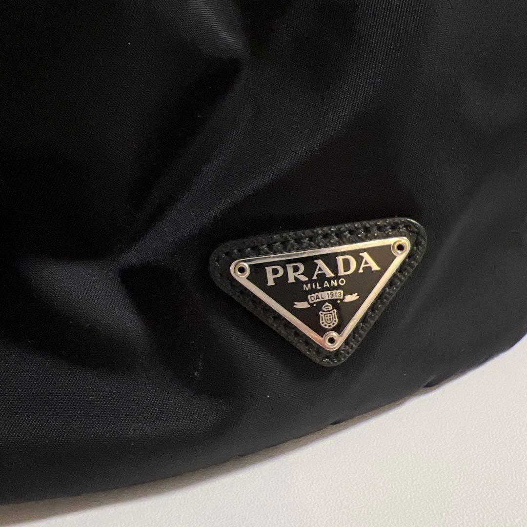 PRADA ブラック バケットバッグ　巾着