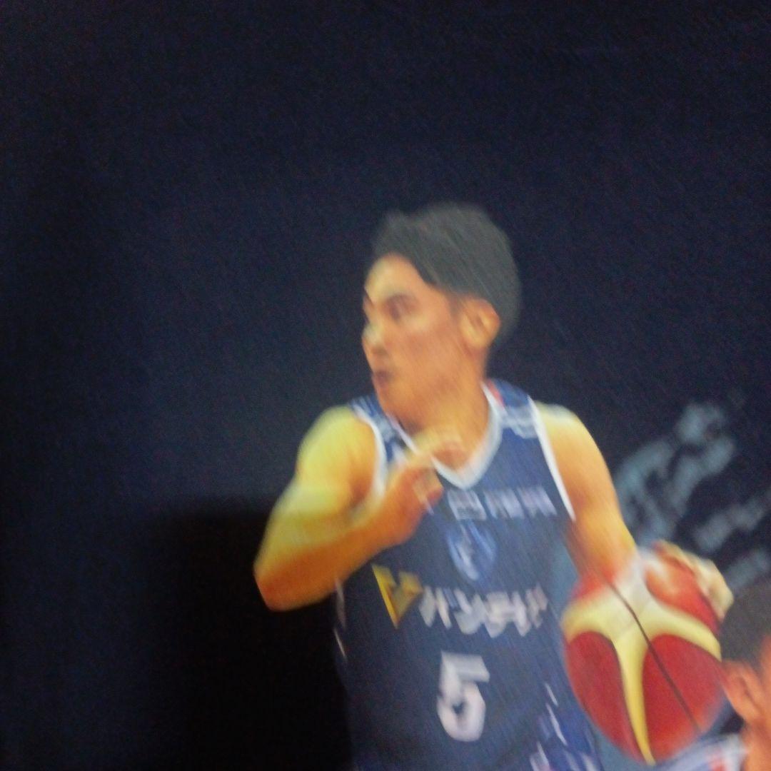 横浜ビー・コルセアーズ　河村勇輝　Ｔシャツ