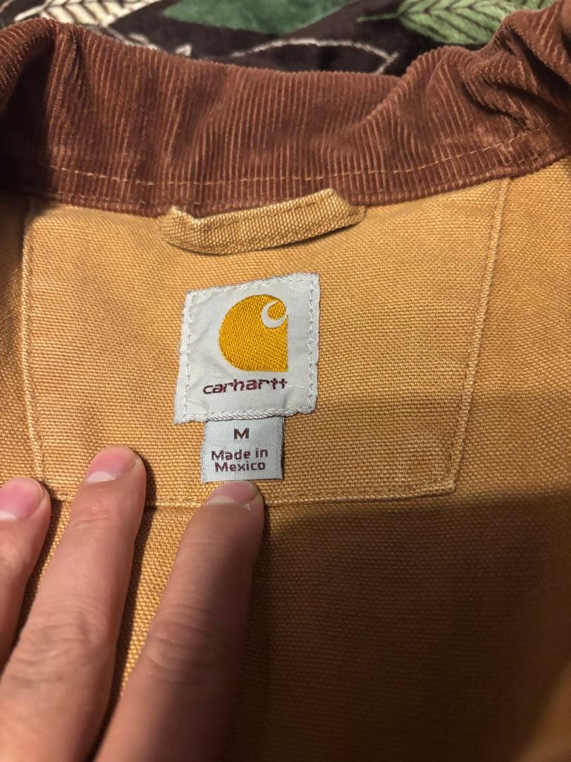 Carhartt ベージュジャケット OU刺繍