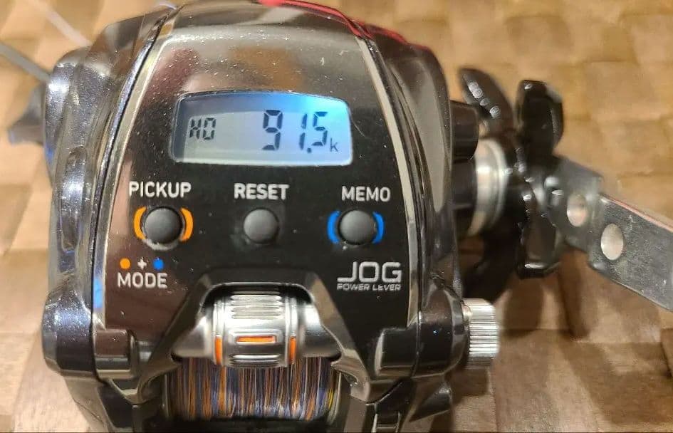 Daiwa LEOBRITZ 200J 電動リール