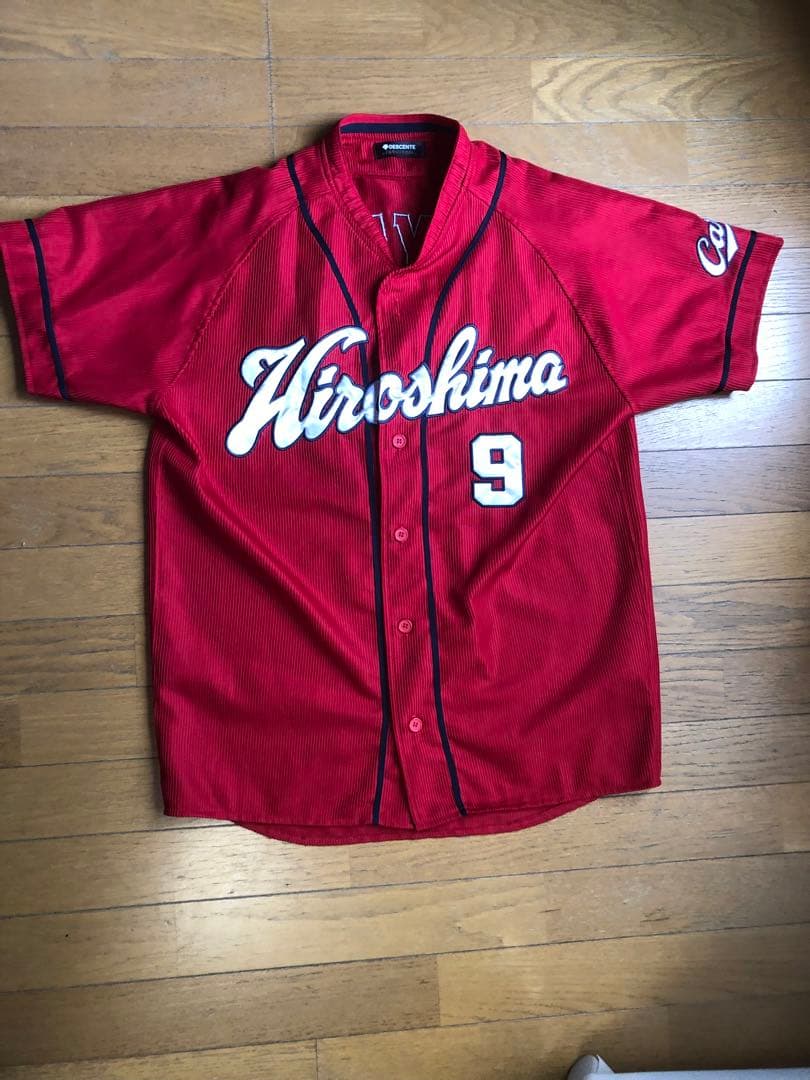 広島東洋カープ 秋山翔吾9 ハイクオリティレプリカユニフォーム　サイズL