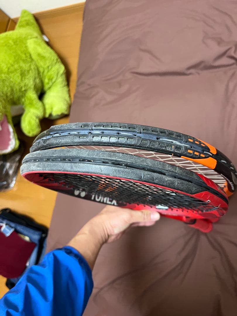 YONEX VCORE 100 ラケット　硬式テニス　おまけラケット付　G2