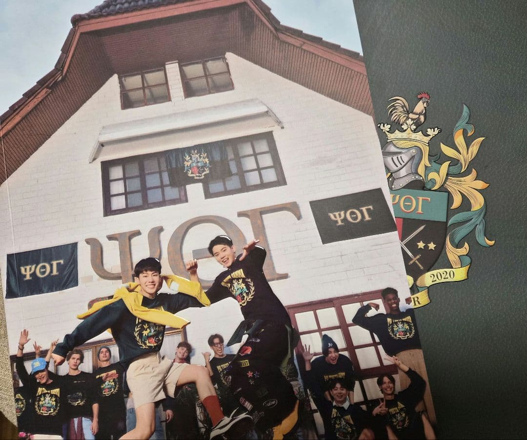 YINWAR （2nd FANSIGN） PHOTO BOOK