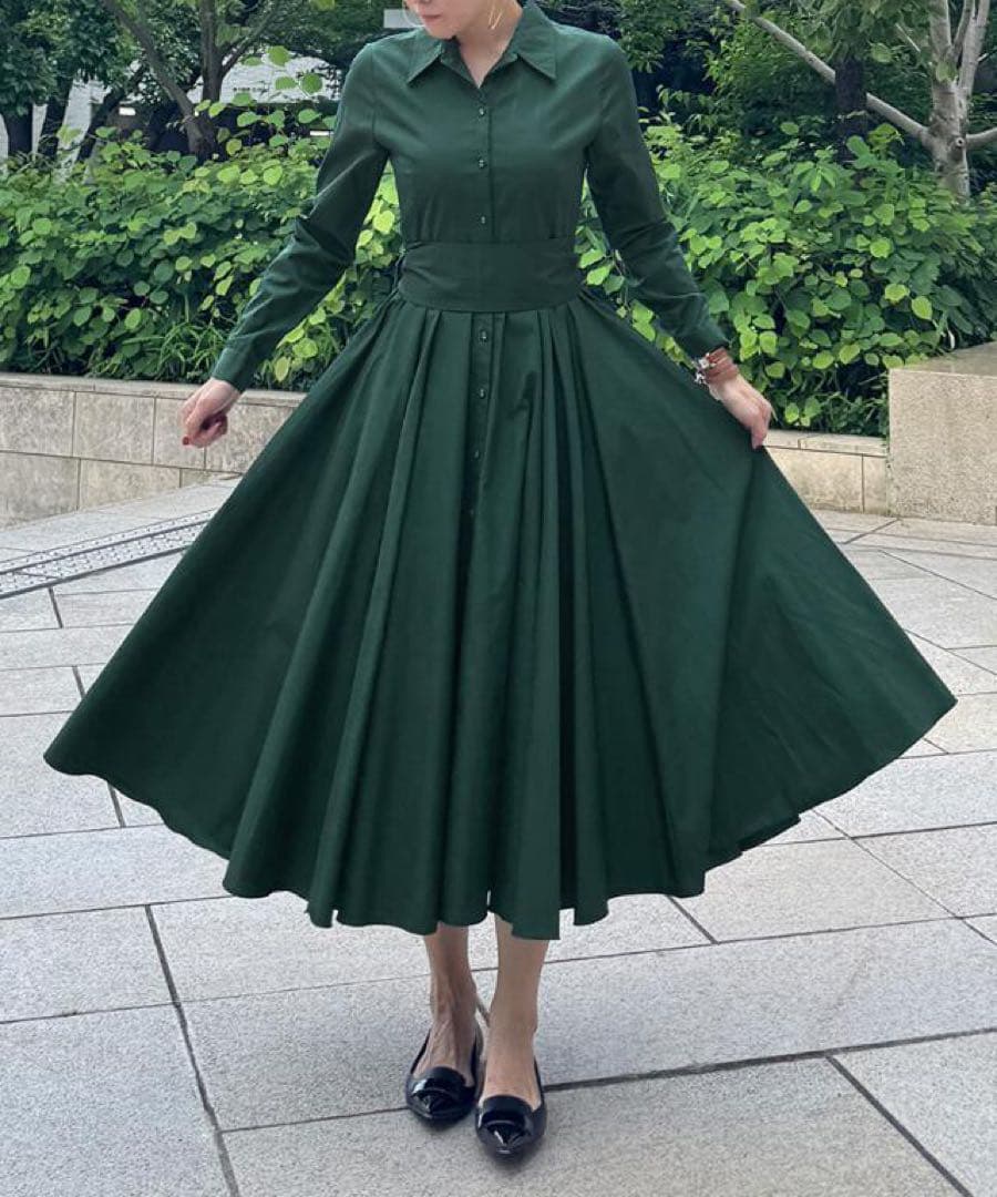 【JENNE（ジェンヌ）】美品！オードリールックエアリーワンピース　M 完売品