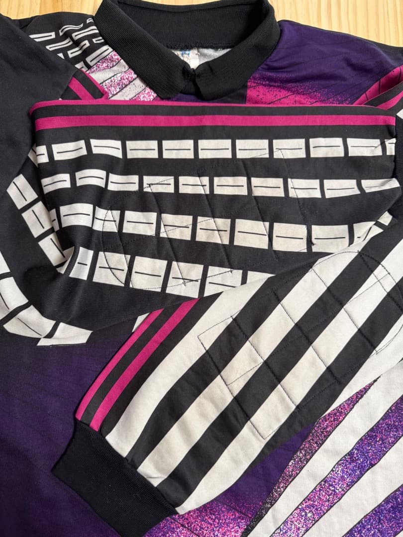 激レア 美品 当時もの adidas 93-94年 タイフーン 国内未発売カラー