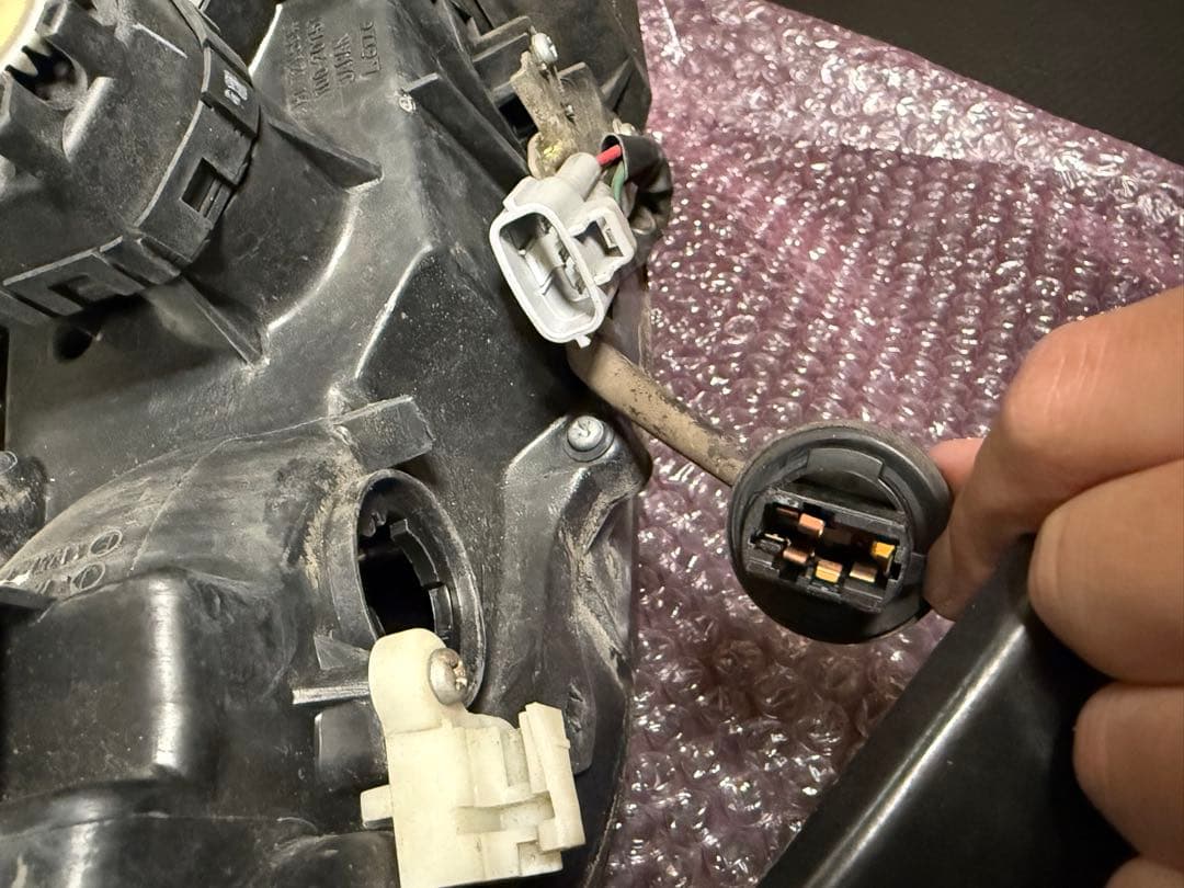 BE5 RSK D型　純正ヘッドライト　左右