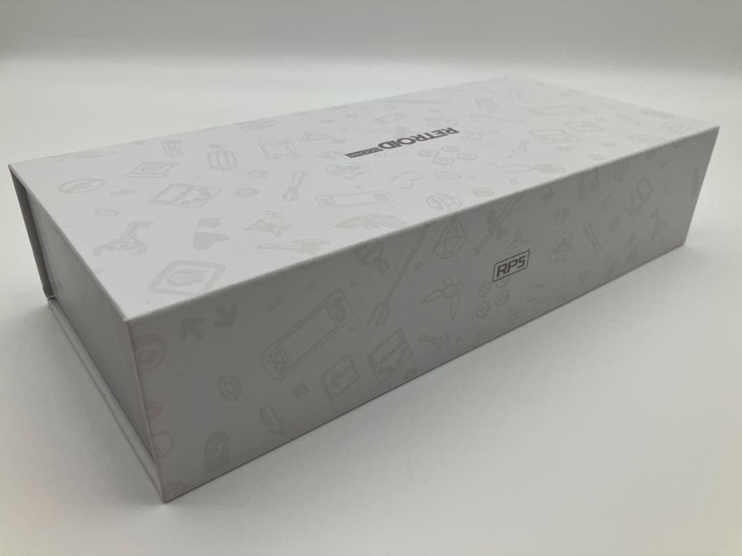 新品・未開封 Retroid Pocket5 16bit