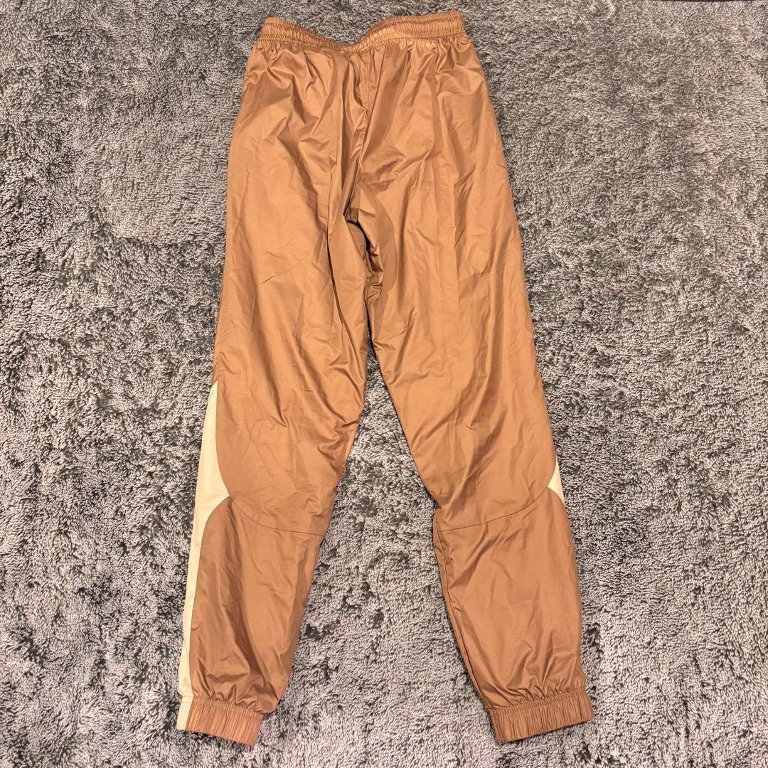 【完売品】PUMA マンチェスター・シティ プレマッチウーブンジャケットS 美品