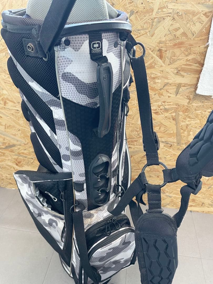 【9月15日まで値下げ】 OGIO オジオカモフラ スタンド キャディバック