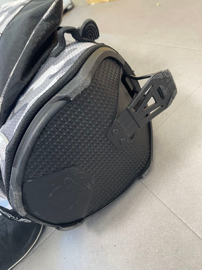 【9月15日まで値下げ】 OGIO オジオカモフラ スタンド キャディバック