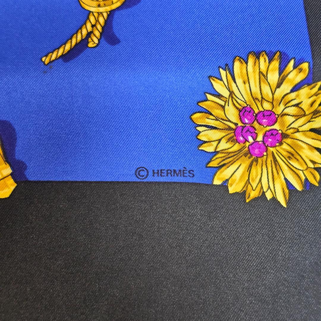 エルメス カレ90 クリップス ノット柄 シルク スカーフ 青 黒