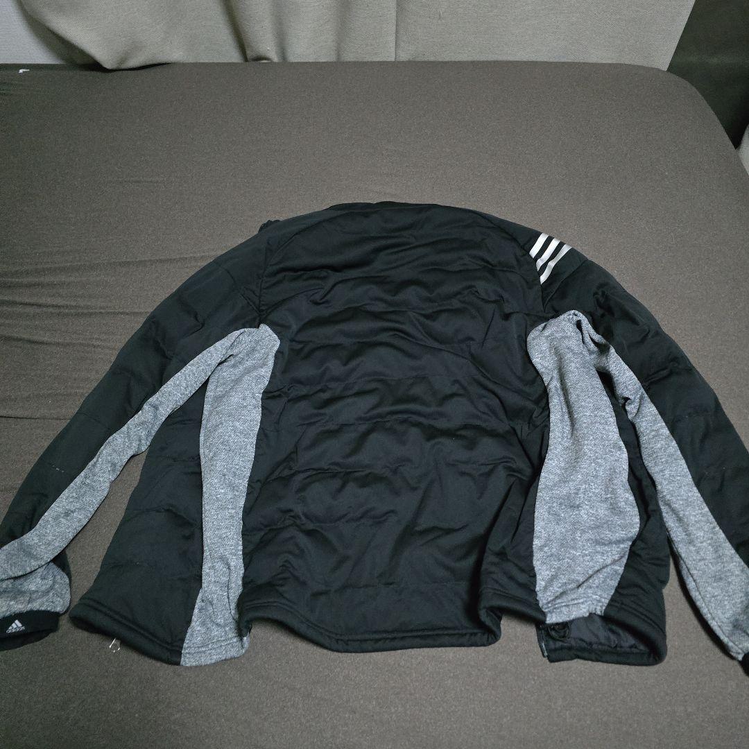 adidas ゴルフダウンジャケット 黒 グレー