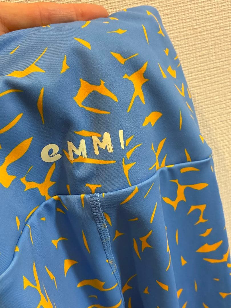 新品同＆極美　エミヨガ　ヨガウェア＆Tシャツ　水色×オレンジ　サイズ0