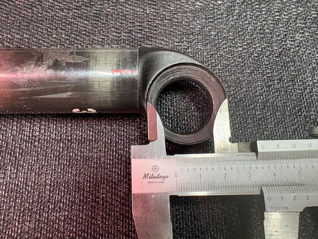 カーボンシートポスト 3T ZERO25 TEAM 31.6mm