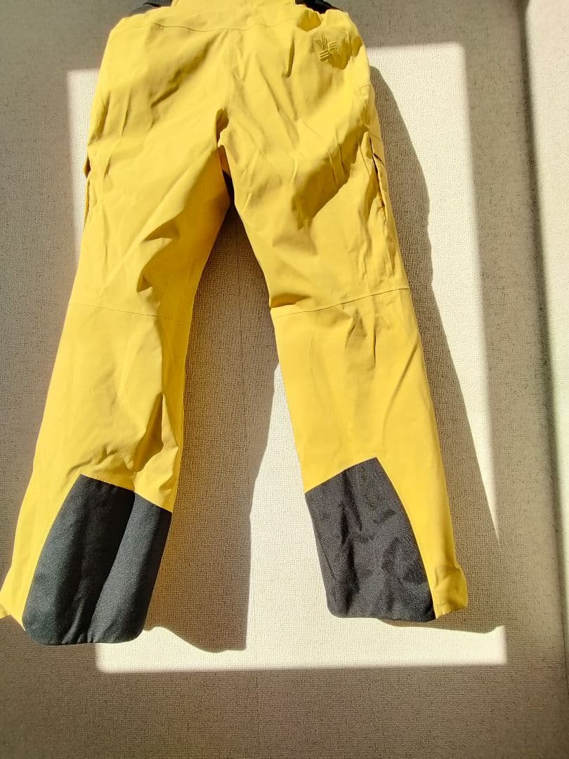 GOLDWIN スキーウエア