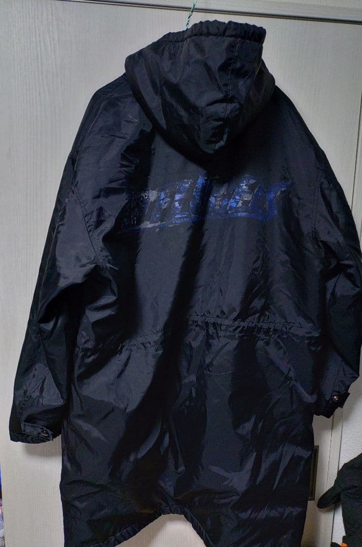 横浜フリューゲルス　ベンチコート