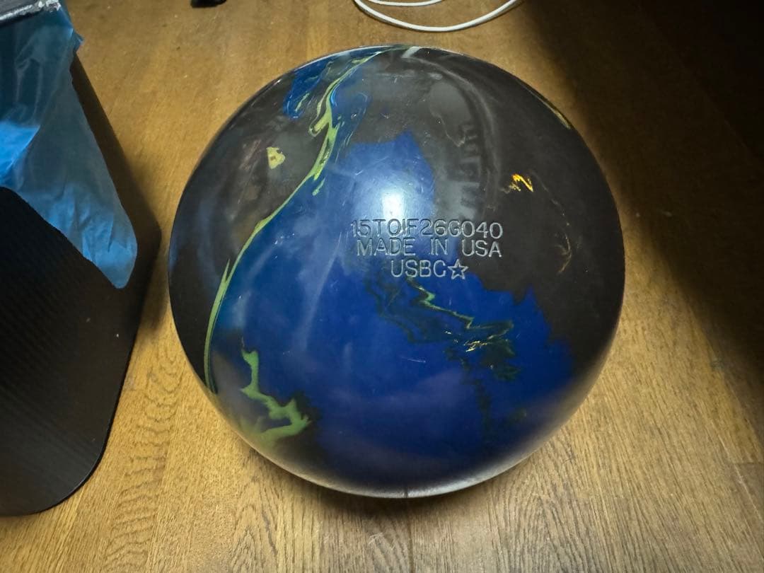 値下げOK！Storm オプティマス 4.0 ボウリングボール